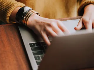 Bestilling attester på computer